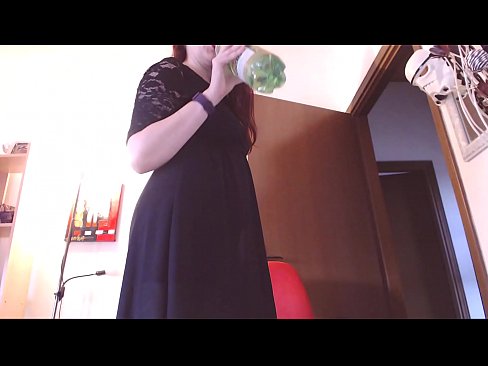 ❤️ Un esclau sotmès a qui li encanten les calces brutes i delicioses es veu obligat a masturbar-se després de veure aquest vídeo! ❤️  Sexe al ca.xxxdl.ru ❌️